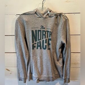 The North Face Gray Hoodie for women, size medium, EUC, winter, comfy, pockets